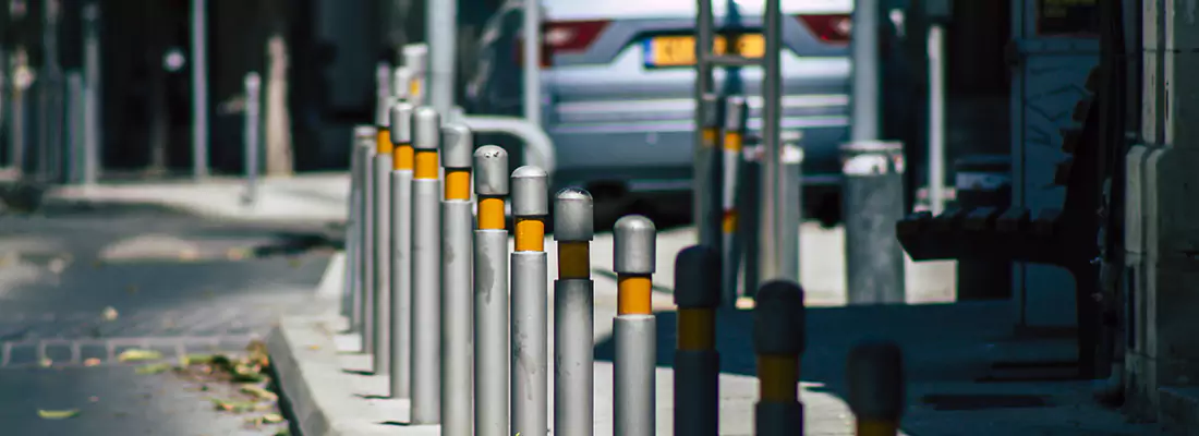 Safe and Convenient Retractable Barrier Column Systems for Properties in Sebastian, FL